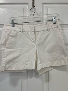 Women's White casual Pull-On Shorts